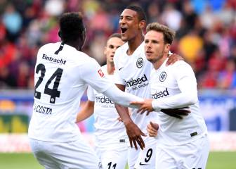 El Eintracht derrota al Friburgo y suma su primera victoria en liga