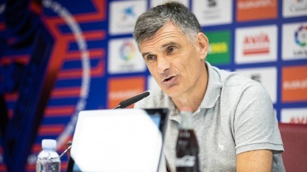 José Luis Mendilibar, entrenador del Eibar en rueda de prensa.