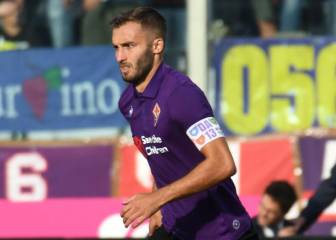 Pezzella se salta las normas para homenajear a Astori
