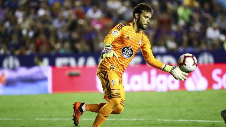 Sergio Álvarez durante un partido del Celta de Vigo.