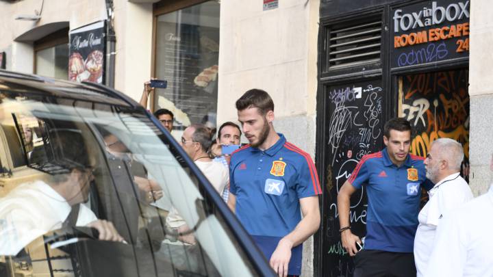 Luis Enrique innova y se lleva a la Selección a un escape room.