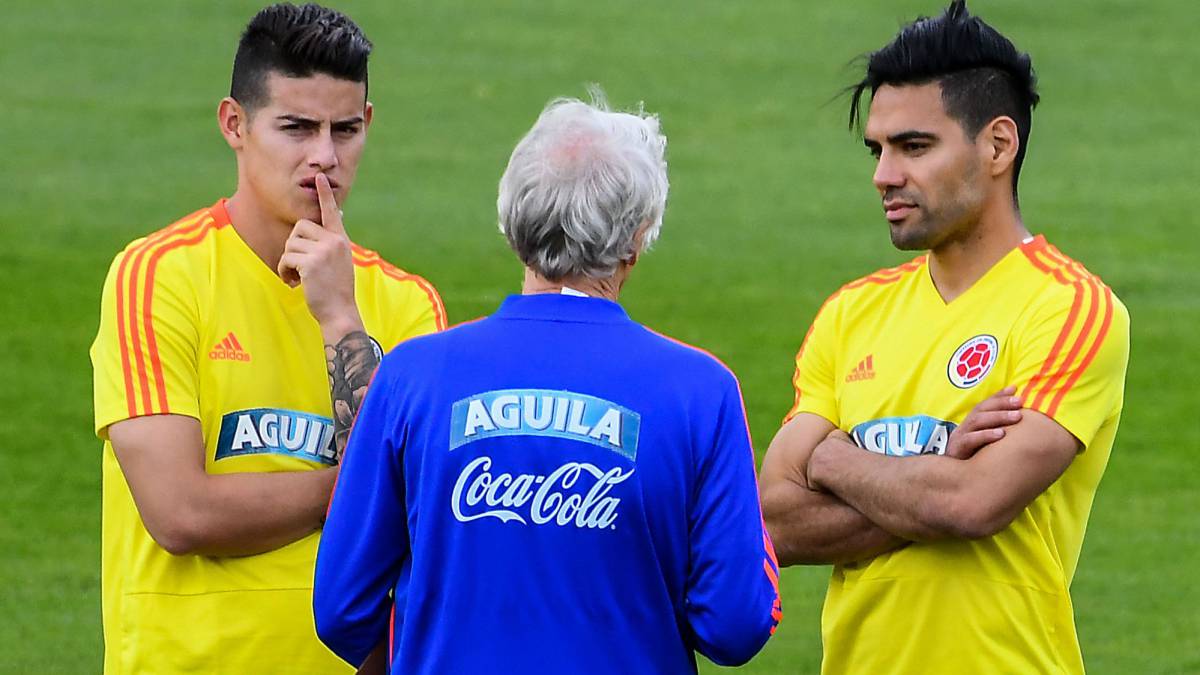 El ex seleccionador, José Pekerman, y la gran estrella colombiana, James Rodríguez, son los grandes ausentes en el primer choque post Mundial