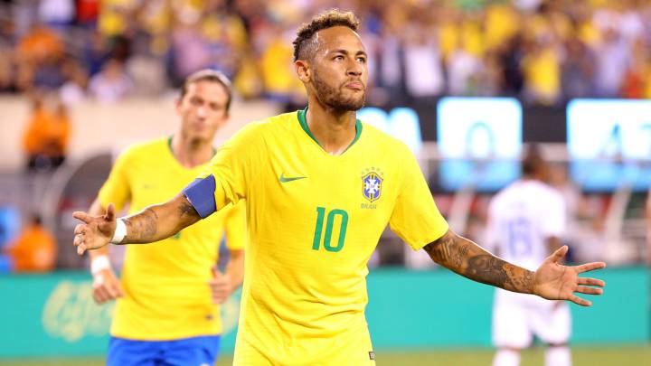 Neymar celebra el gol conseguido, de penalti, en el amistoso ante Estados Unidos.