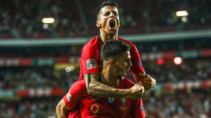 Resumen y goles del Portugal 1-0 Italia. André Silva dio los tres puntos a Portugal en su primer partido en la Liga de Naciones ante una discreta Italia.