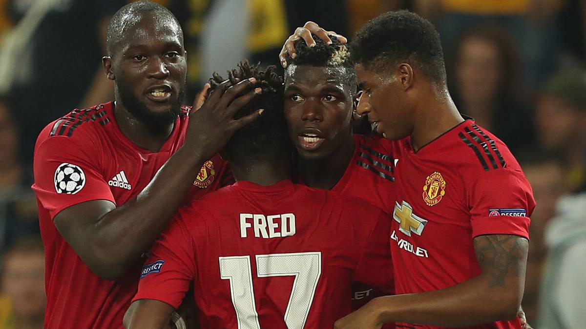 Alta tensión en su reencuentro — Guerra Mourinho-Pogba Alta tensión en su reencuentro — Guerra Mourinho-Pogba