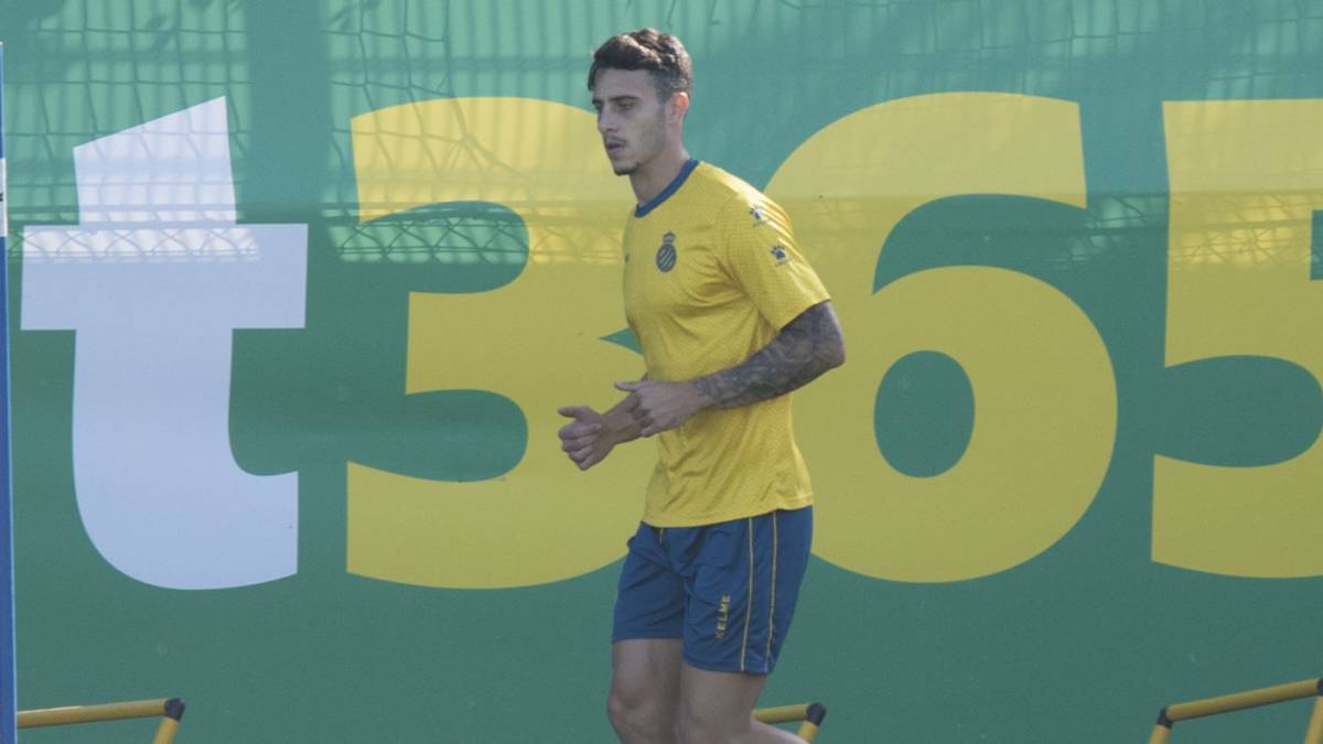 Hermoso se une al grupo a 48 horas del Espanyol-Villarreal