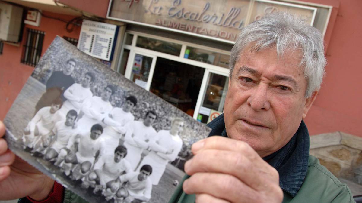 Manolín Bueno.