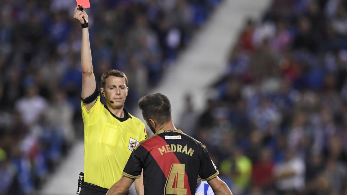 Medié Jiménez expulsa a Medrán en Butarque.