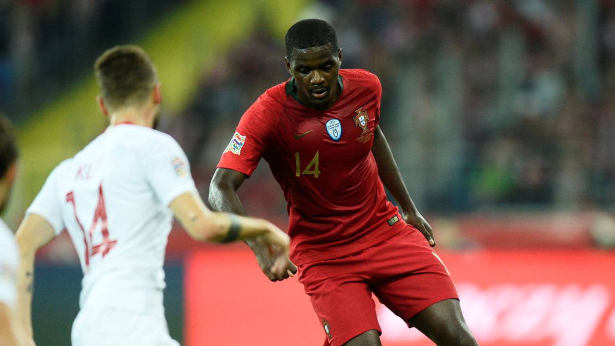 William Carvalho con Portugal.