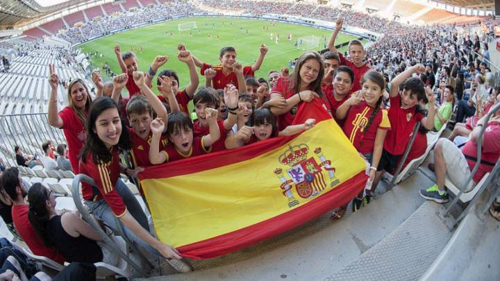 Juzgados en Marruecos 4 jóvenes por ondear la bandera española