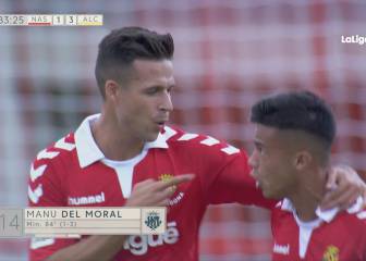 El Alcorcón defendió su ventaja y Manu marcó el gol de honor