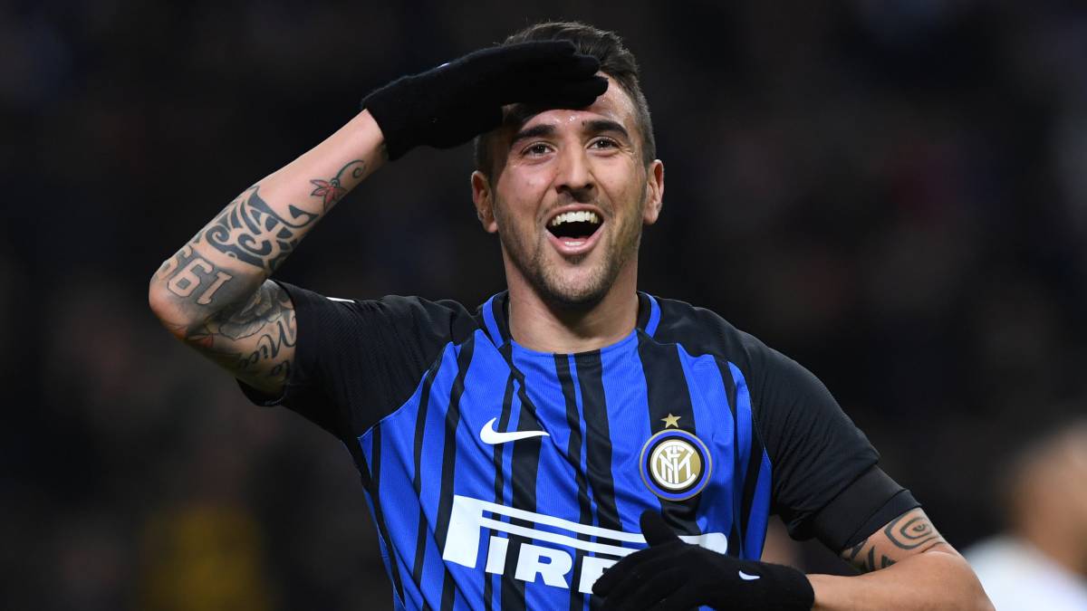 Matías Vecino celebra un gol con el Inter de Milán.