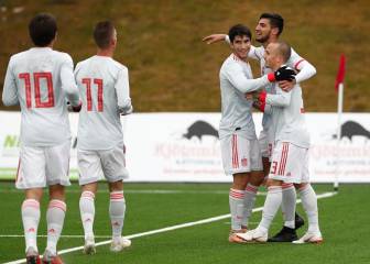 La Rojita arrolla a Islandia