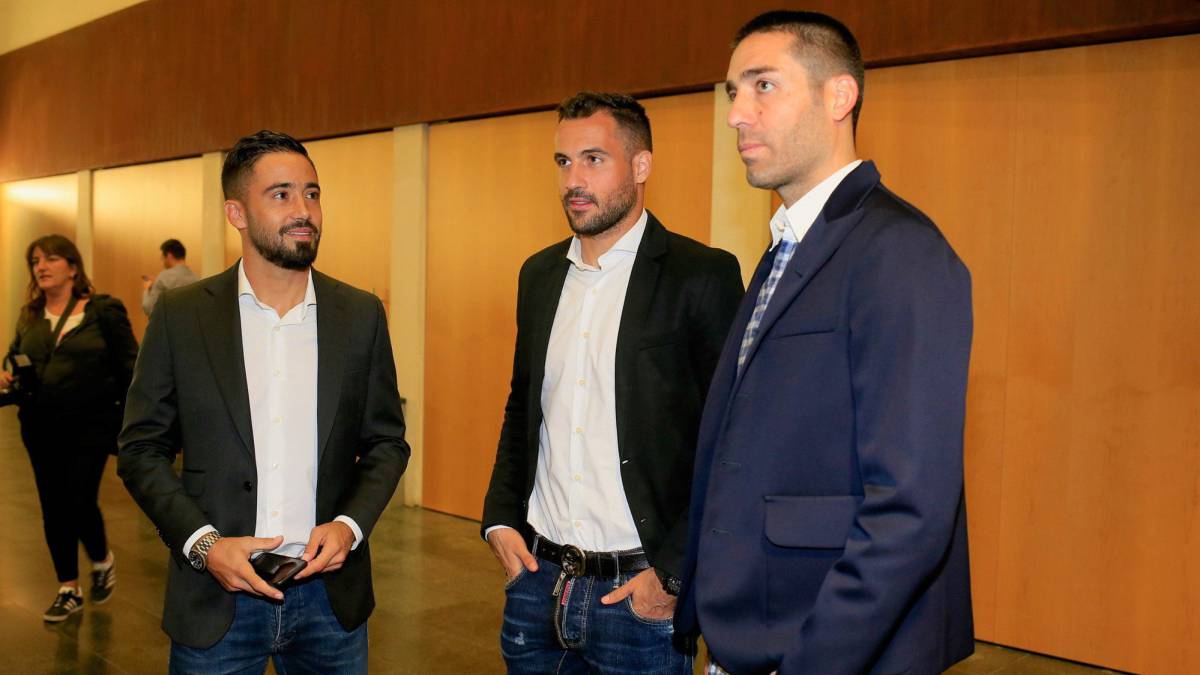 Mario Gaspar: "El equipo debe reaccionar ya y lo sabemos"