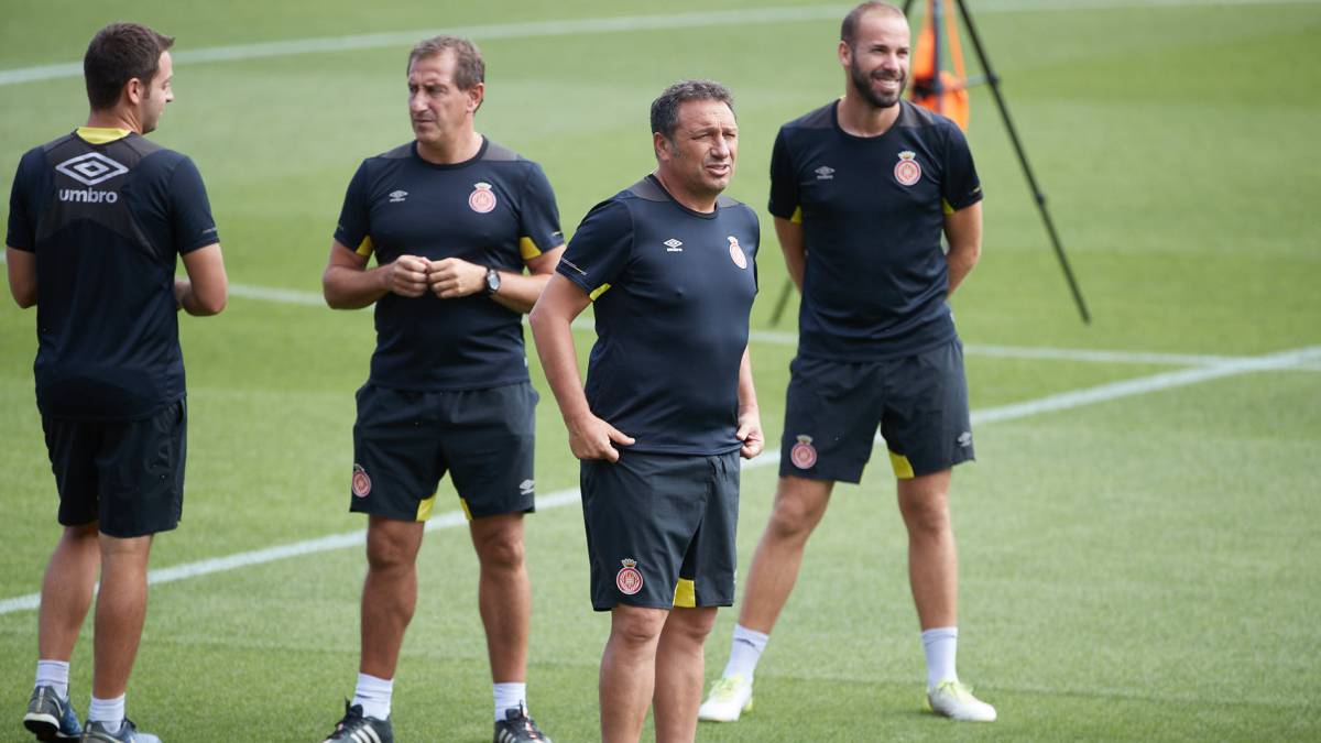 Aday, Muniesa y Planas se postulan para el lateral zurdo
