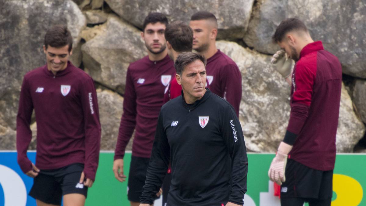 Berizzo deja fuera de nuevo a Núñez, Iturraspe y Córdoba