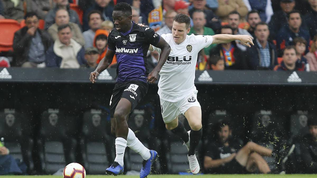 Omeruo y un estreno de altura en el eje de la defensa del Leganés
