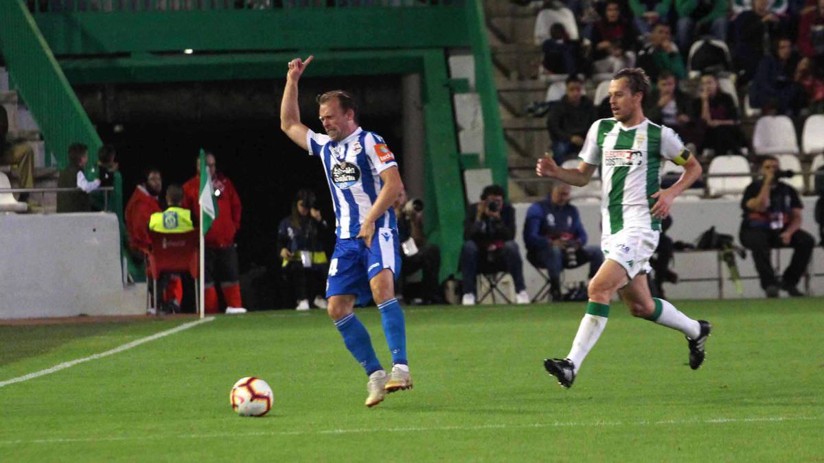 Krohn-Dehli se lesiona en el Córdoba - Deportivo