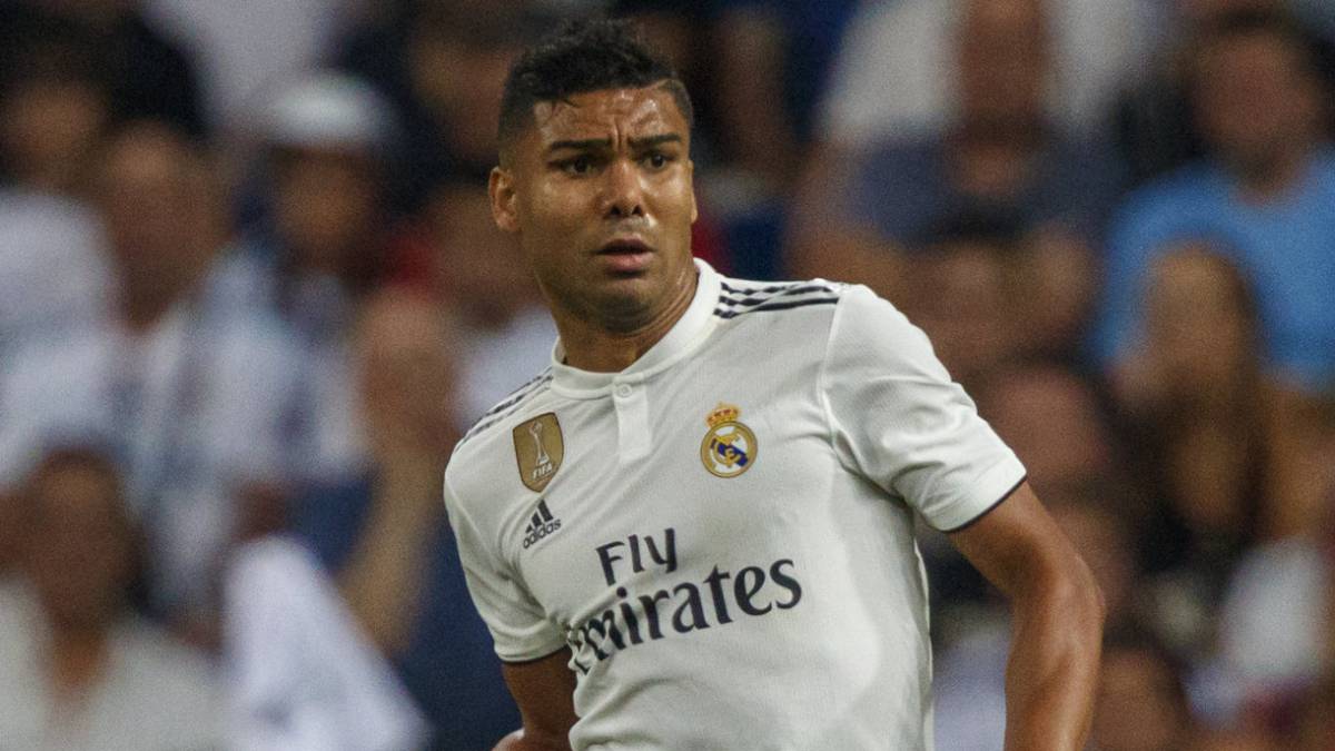 Casemiro ante el Espanyol.