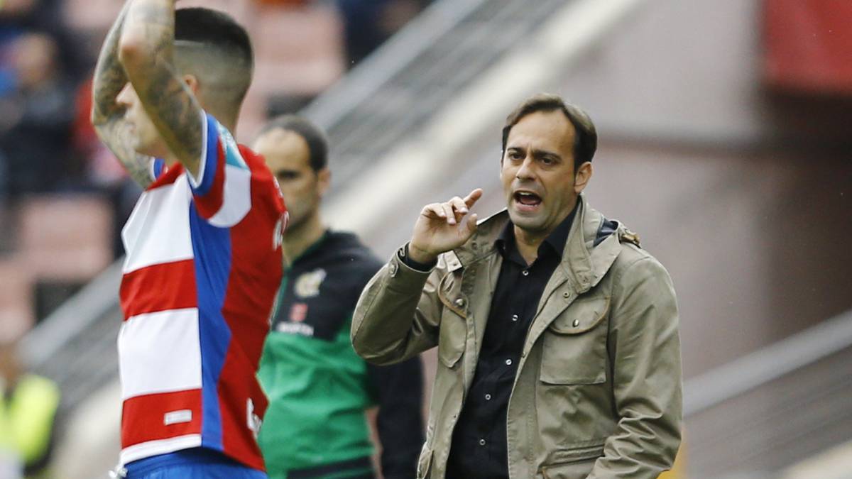Eteki, sancionado, baja sensible ante el Sporting