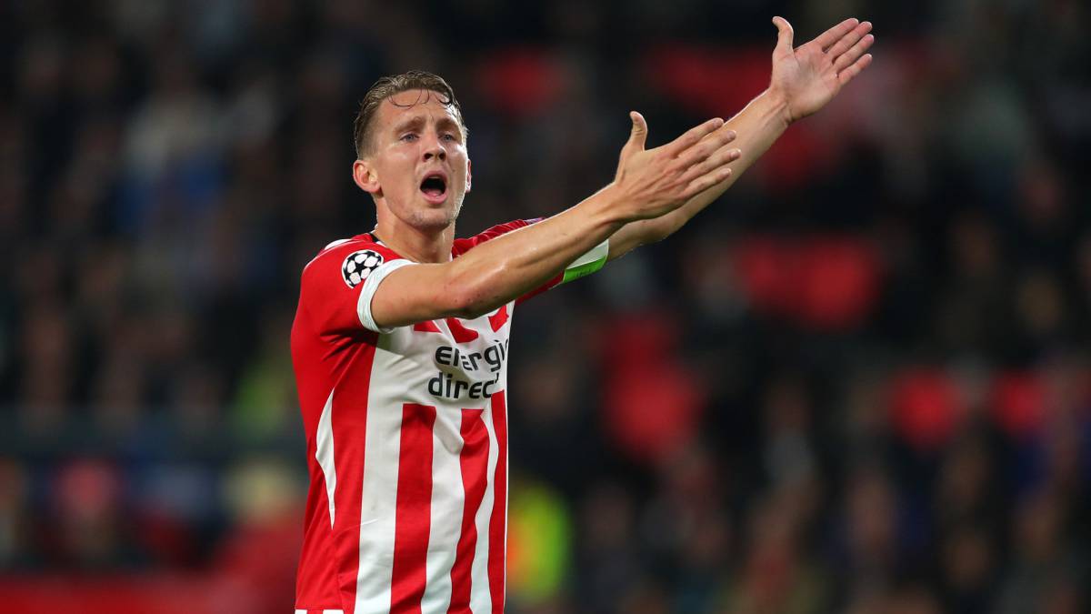 Gutiérrez anota, pero el PSV es eliminado por el Waalwijk Gutiérrez anota, pero el PSV es eliminado por el Waalwijk
