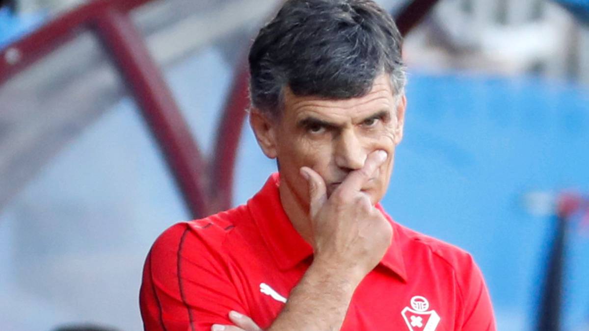 Mendilibar: "No es cierto que no nos tomemos en serio la Copa"