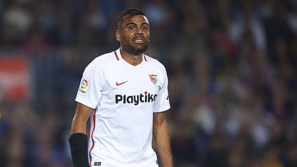 Mercado espera la oferta de renovación del Sevilla