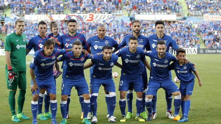 Formación del Getafe en el último partido del playoff de ascenso. En círculo, Molina, Damiány Portillo, los únicos supervivientes.
