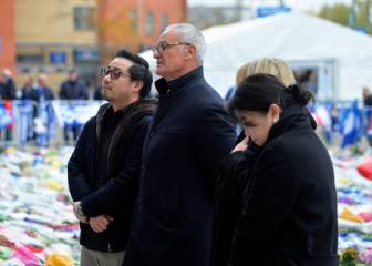 Ranieri regresa a Leicester para rendir homenaje a su presidente