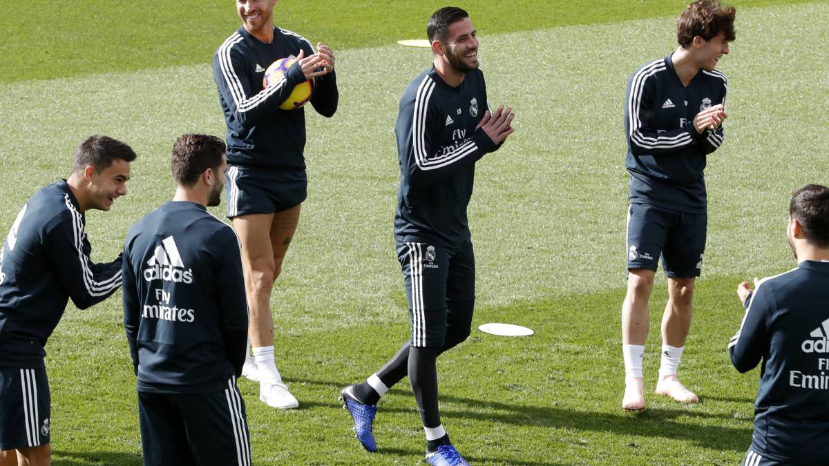 Casilla y Vallejo, los únicos inéditos de la plantilla
