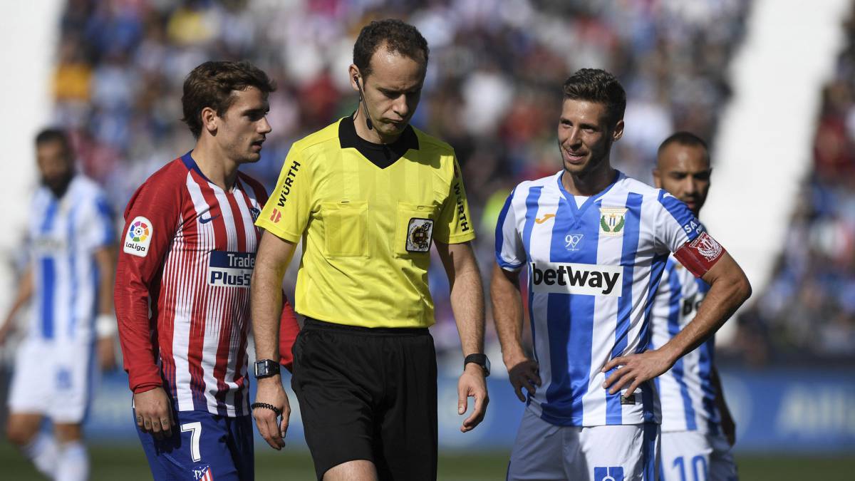 Rubén Pérez busca pareja en el mediocentro del Leganés