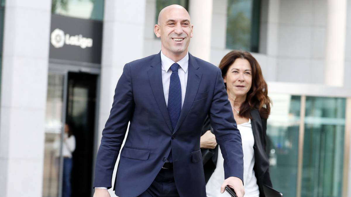 Rubiales, en LaLiga: "Hay muchos clubes que defienden mis tesis"
