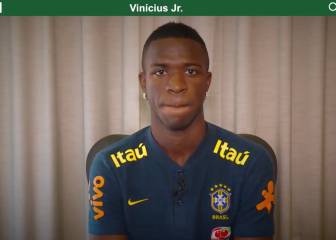 Ronaldo Nazário or Cristiano? Vinicius nails colours to mast