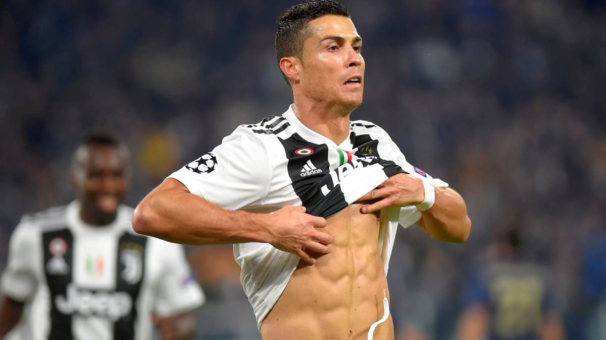 Cristiano celebra un gol con la Juve.