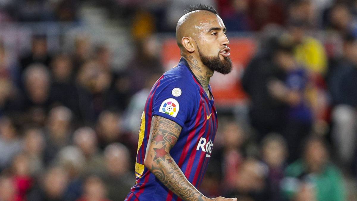 En el Barça preocupa el viaje de Vidal pensando en el Atlético