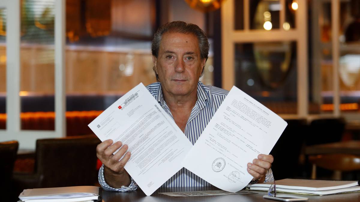 Francisco López asegura que él inventó el VAR.