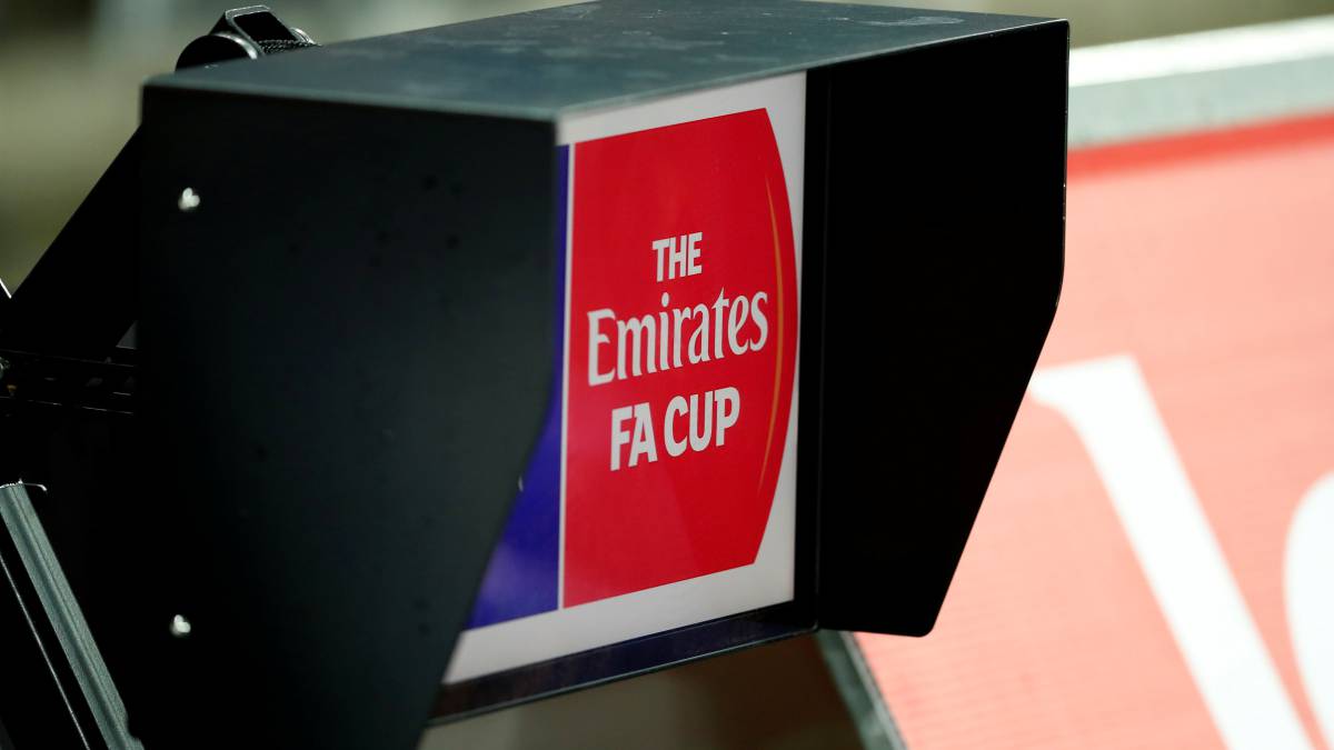 La Premier League introducirá el VAR la próxima temporada