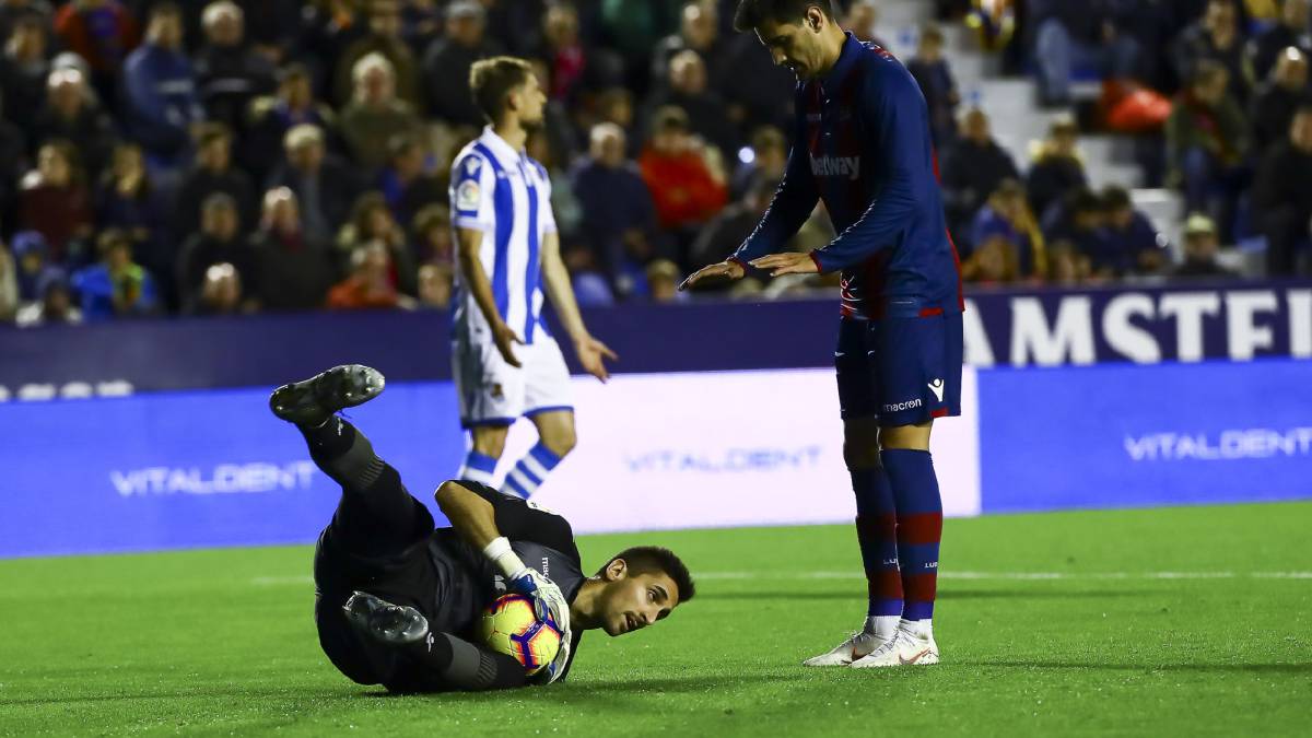 Levante: Oier es el portero que más paradas hace de LaLiga