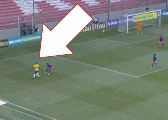 Apunta más a Ronaldinho que a Robinho: la elástica de Vinicius a los 3 minutos de partido