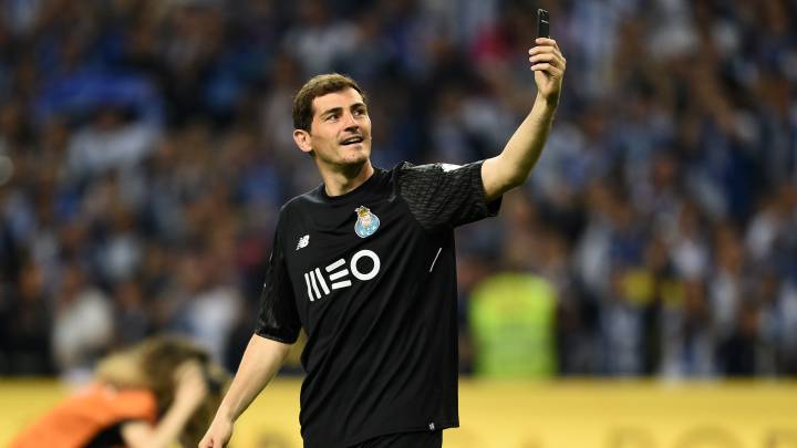 Casillas volvería "encantado" al Real Madrid y a la Selección