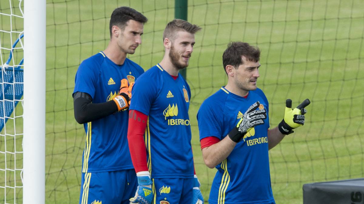 Spain fans want Casillas selected ahead of Kepa, Pau, and De Gea