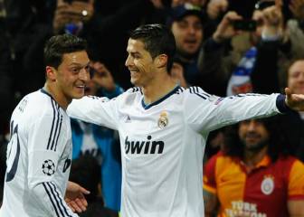 Özil reveals Cristiano's reaction to last-minute Arsenal move