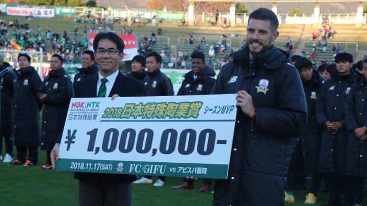 Gifu elige a Víctor Ibáñez mejor jugador de la temporada
