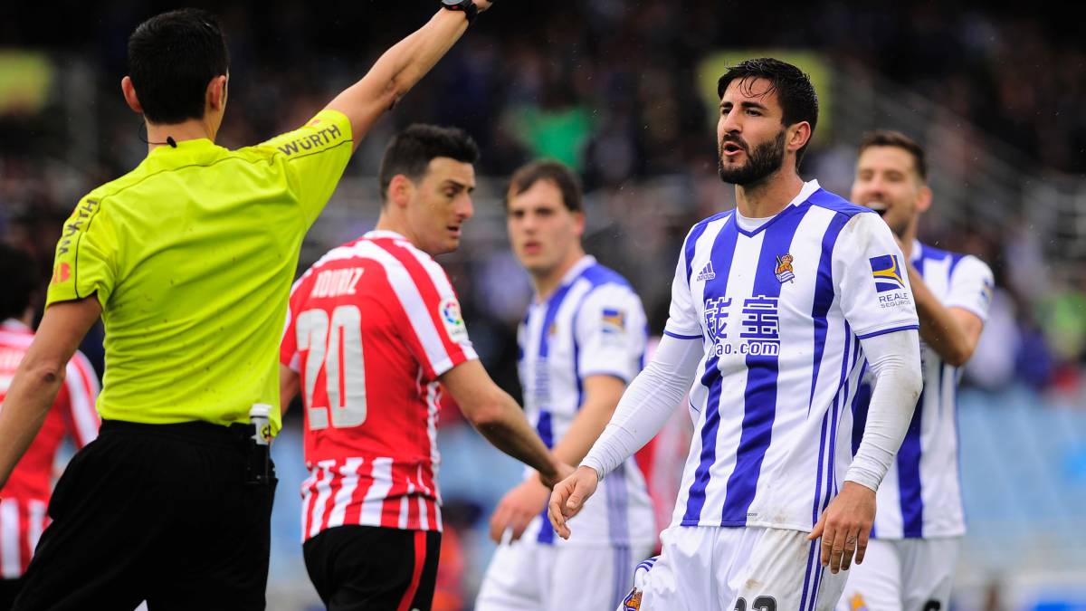 Raúl Navas, jugador de la Real Sociedad.