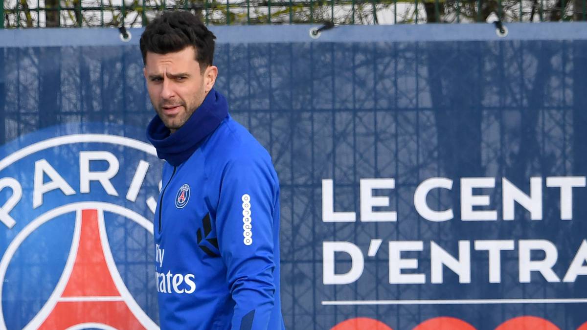 Motta y su esquema para el futuro del fútbol: el 2-7-2