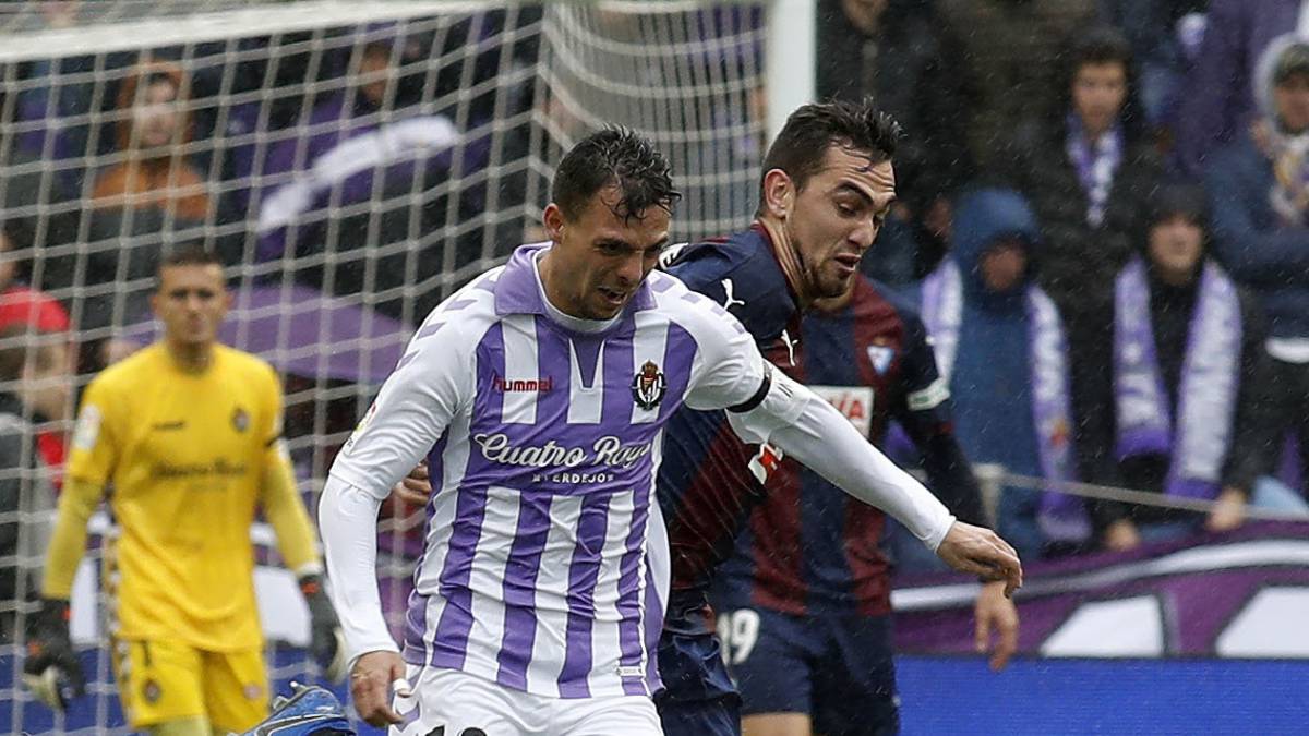 Escalante: "Esperamos cortar la racha del Madrid en Ipurua"