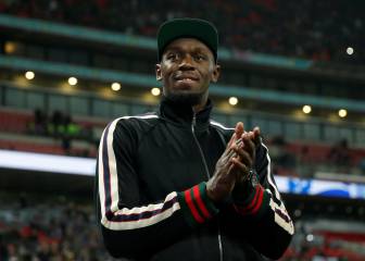 Usain Bolt offers: join Robinho in Turkey or Maradona in Mexico?