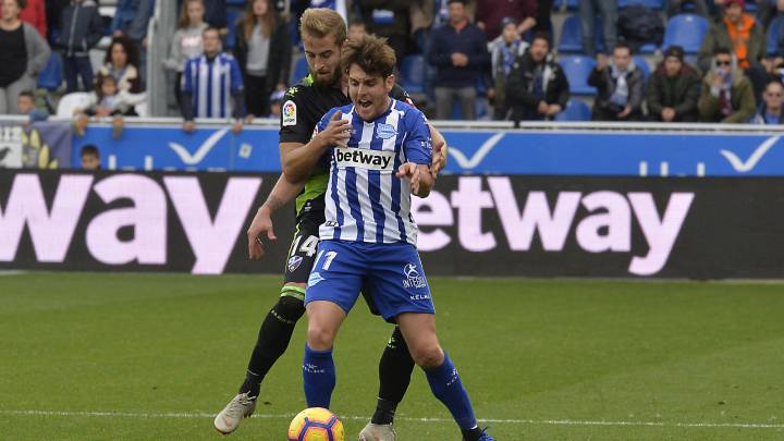 El Leeds de Bielsa anhela juntar en enero a Ibai y Llorente