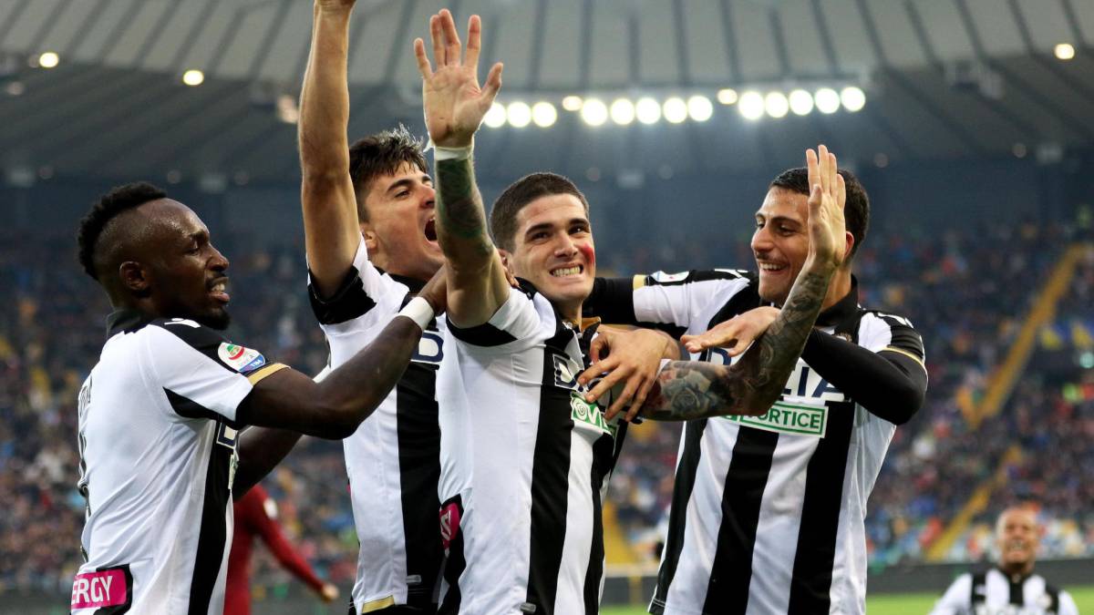 De Paul celebra un gol del Udinese.