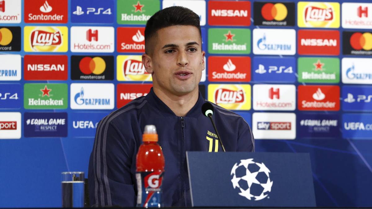 Cancelo: "Soy más completo de lo que era en el Valencia"